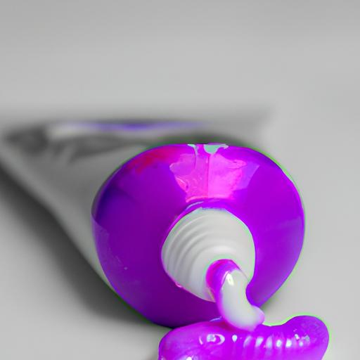 Experience the benefits of purple toothpaste with its vibrant colors and refreshing flavor.
