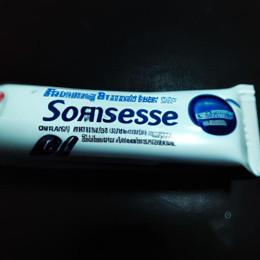 Sensodyne Toothpaste 25 Rs - Unique Features
